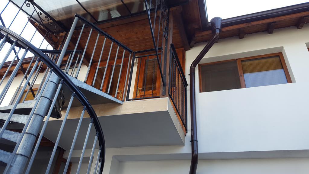 Къщи "И Пак Дойдох" Tryavna Exterior foto